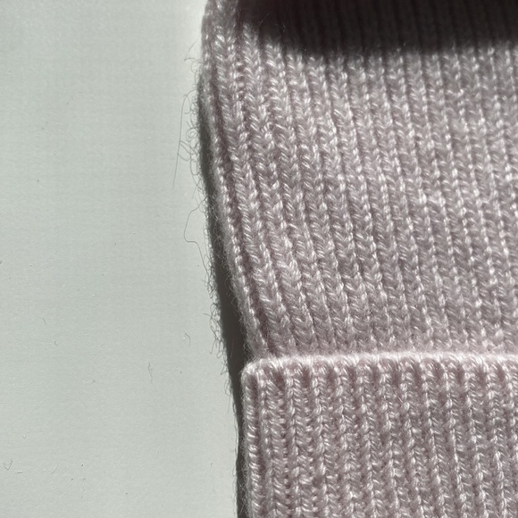 UNISEX CASHMERE BEANIE NWT main image 6